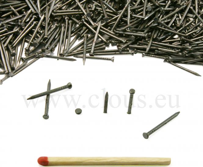 Cone head tempered steel nail 